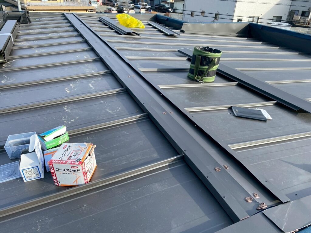 富士吉田市　M様邸　屋根カバー工事・バルコニー防水工事/外壁塗装専門店【株式会社西山建材工業】